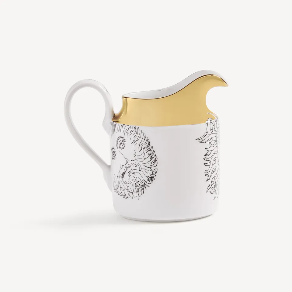 atelier-fornasetti-solitario-milchk-nnchen-porzellan-mit-gold image 1