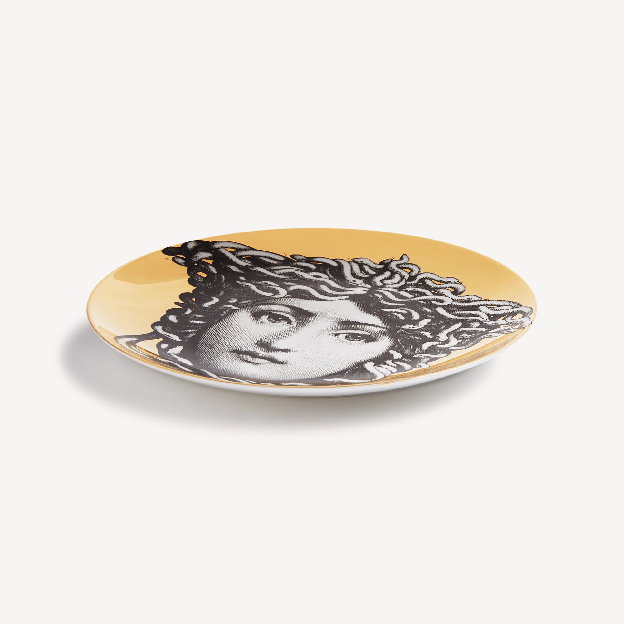 atelier-fornasetti-tema-e-variazioni-n-217-wandteller-porzellan-gold image 2