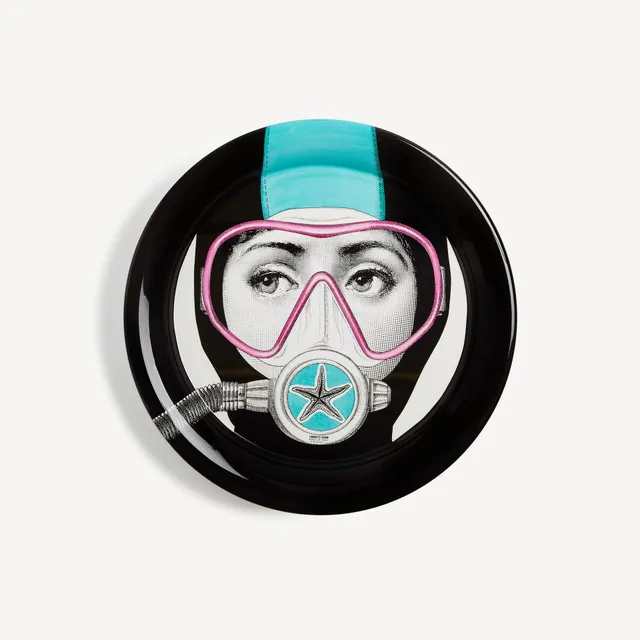 fornasetti-silviasub-tablett-lina-cavalieri-gesicht image 1