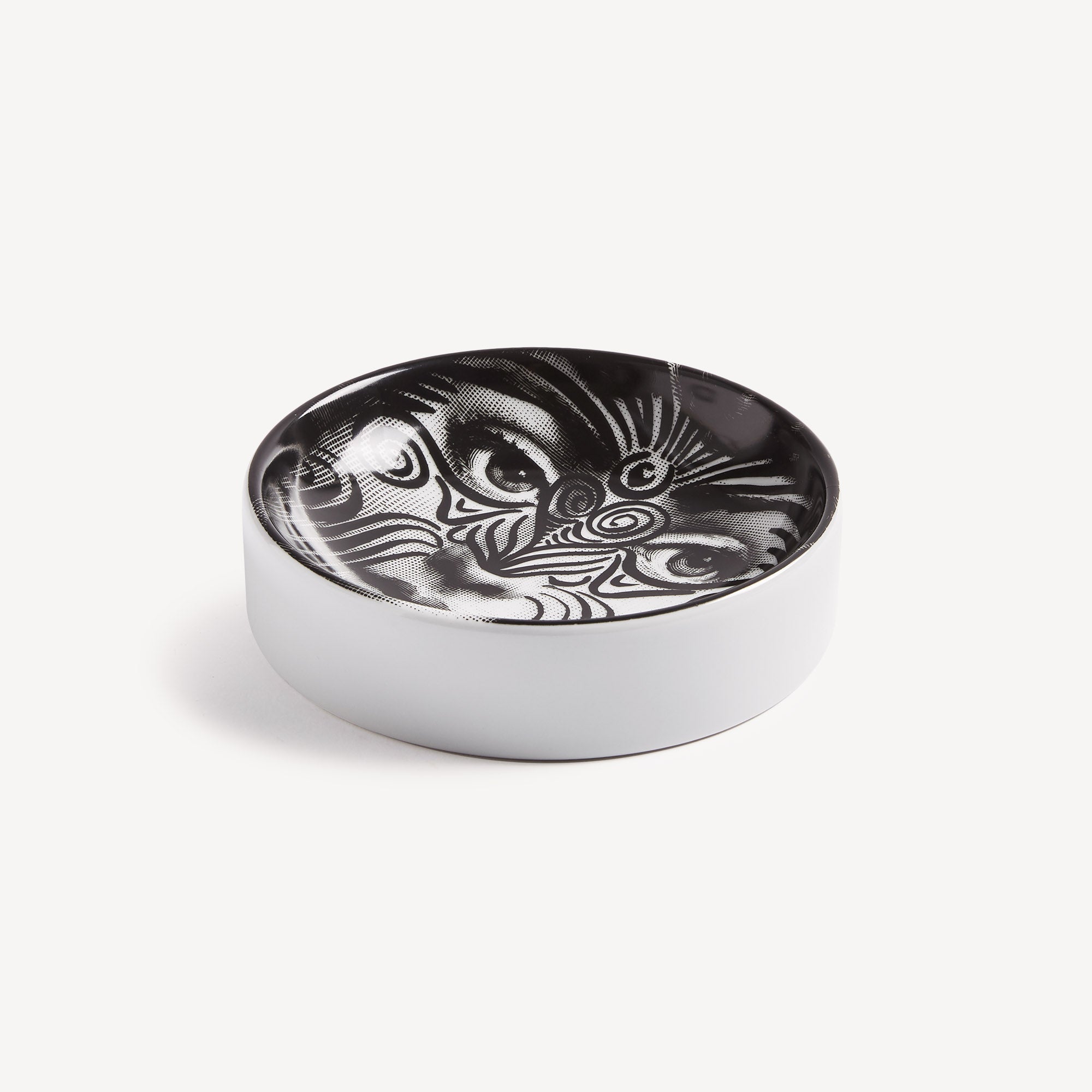 fornasetti-tema-e-variazioni-aschenbecher-n-9-porzellan image 2