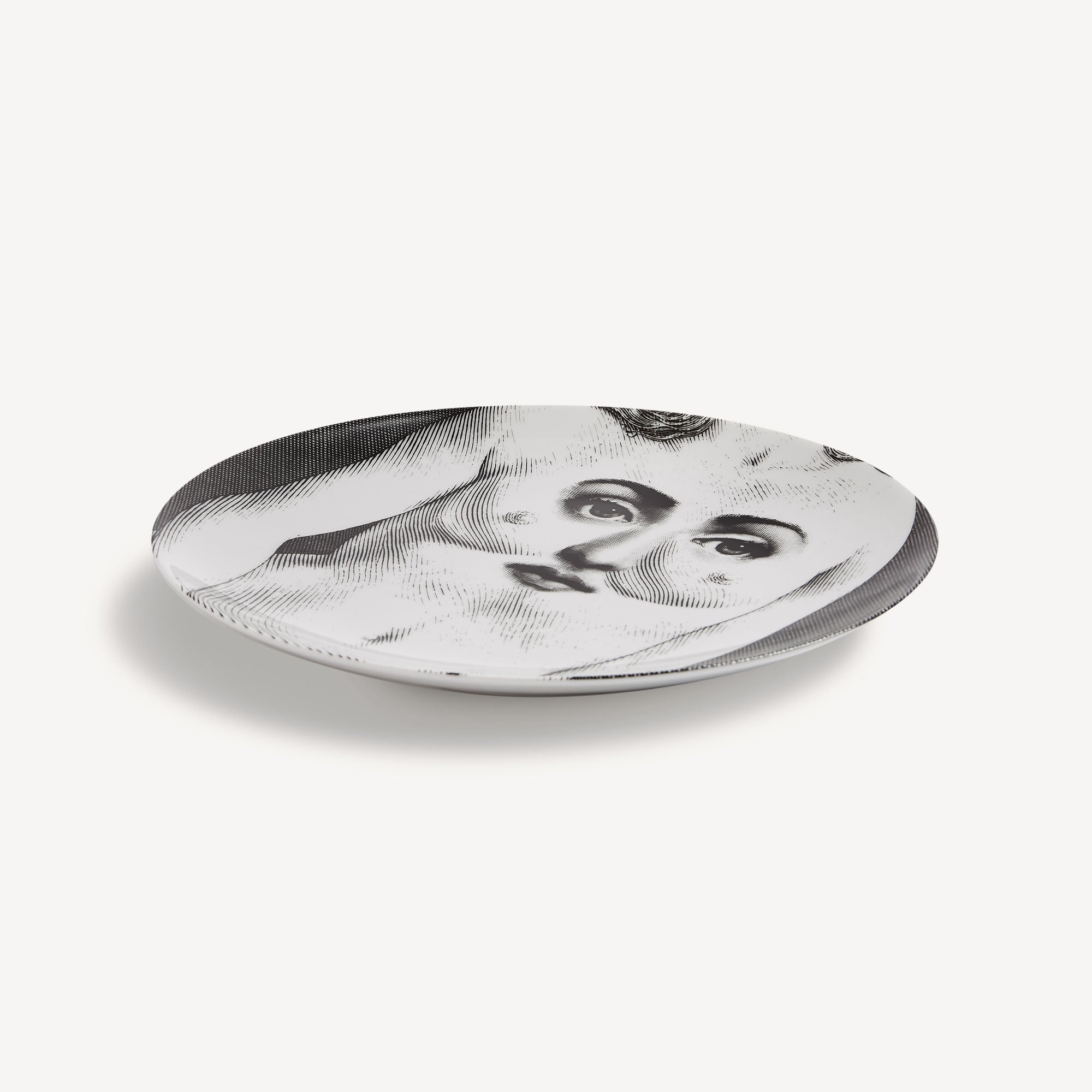 fornasetti-tema-e-variazioni-wandteller-n-301-porzellan image 2