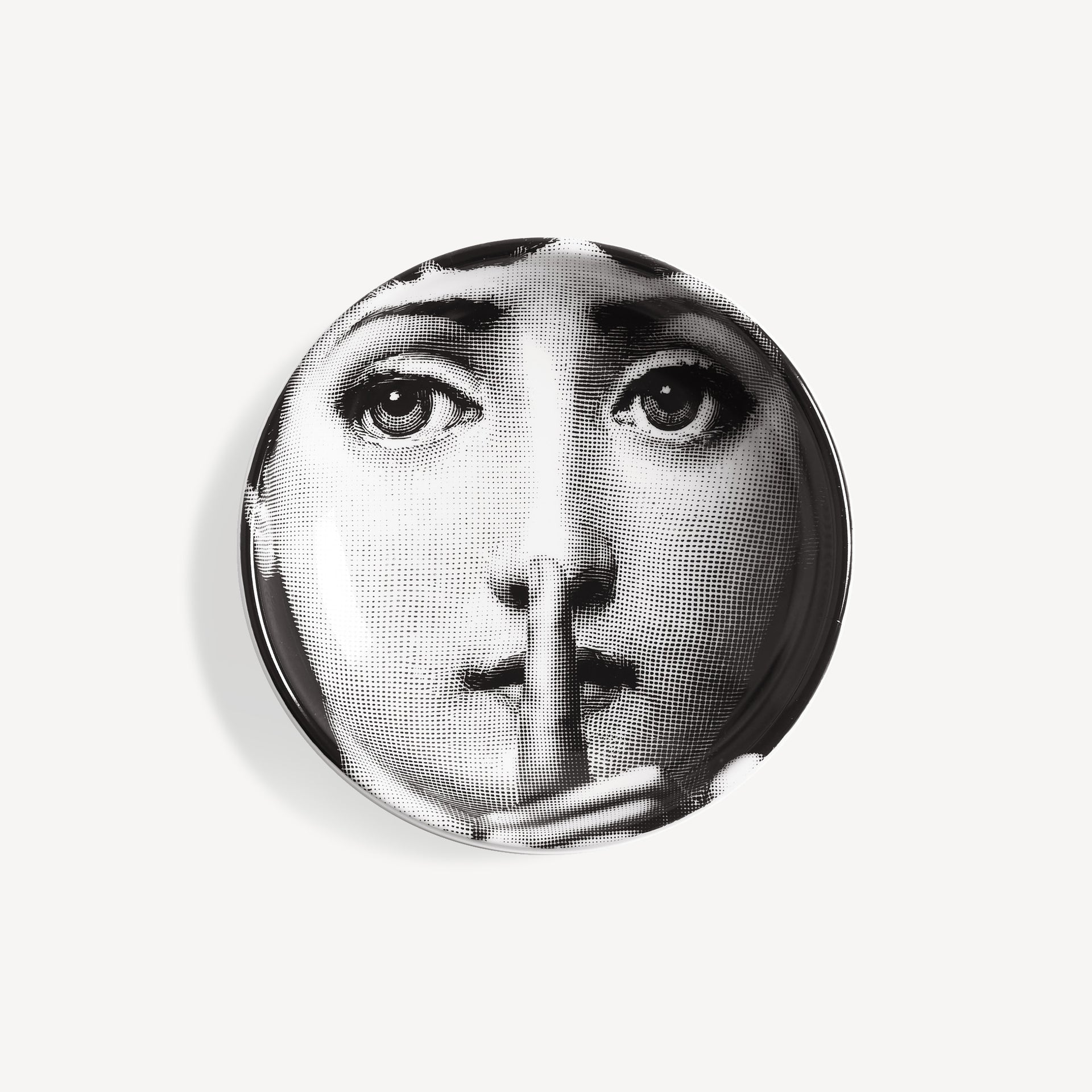 fornasetti-tema-e-variazioni-n-334-aschenbecher-porzellan image 1