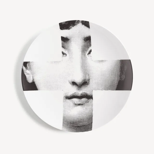 fornasetti-tema-e-variazioni-wandteller-n-151-lina-cavalieri image 1