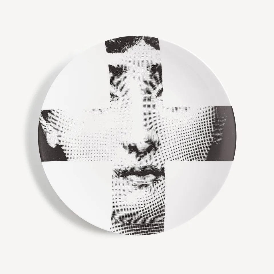 fornasetti-tema-e-variazioni-wandteller-n-151-lina-cavalieri image 1