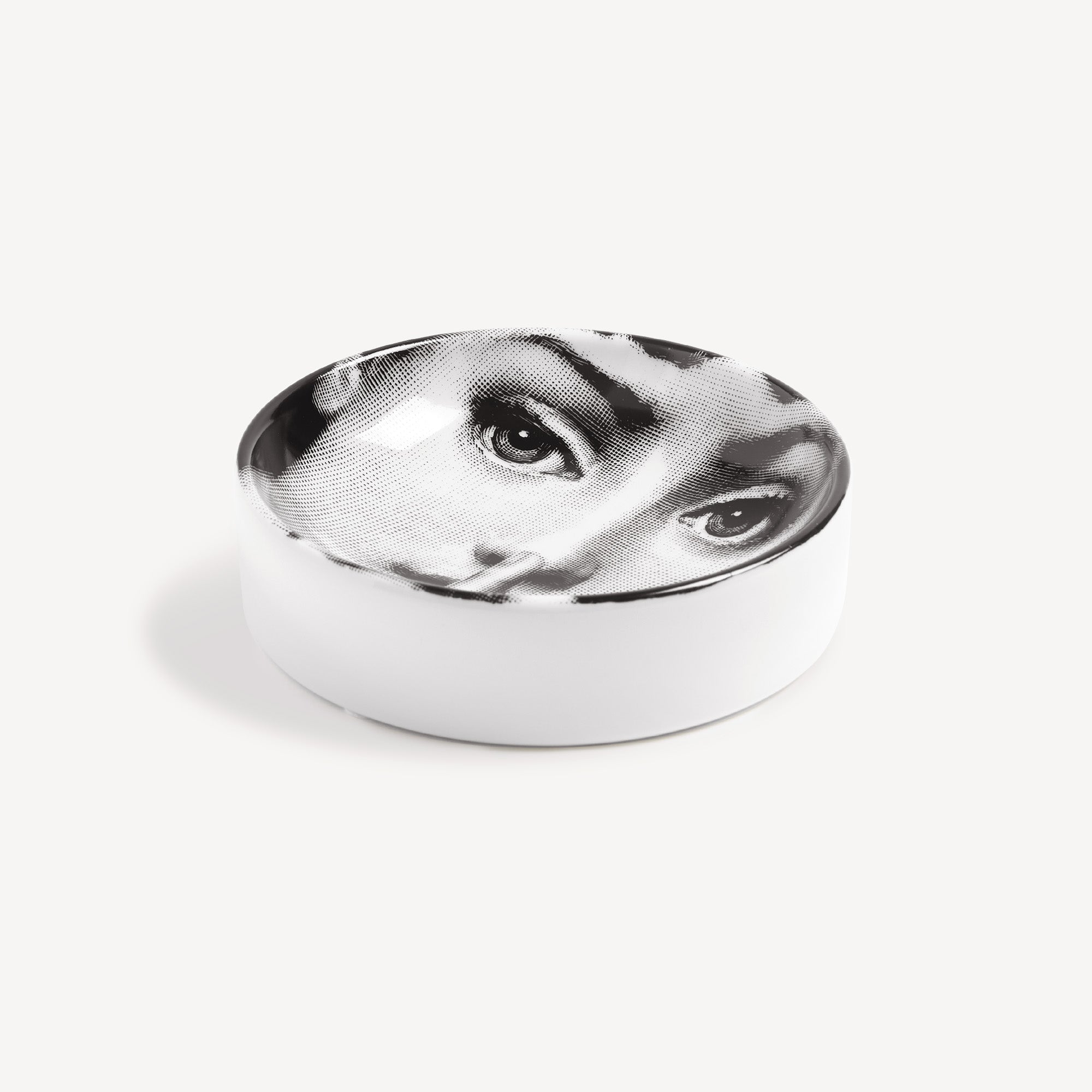 atelier-fornasetti-tema-e-variazioni-aschenbecher-n-334-porzellan image 2