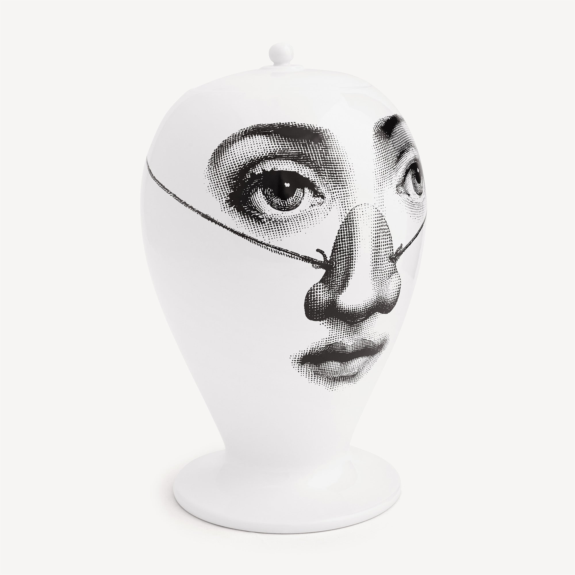 atelier-fornasetti-burlone-vase-keramik-lina-cavalieri image 2