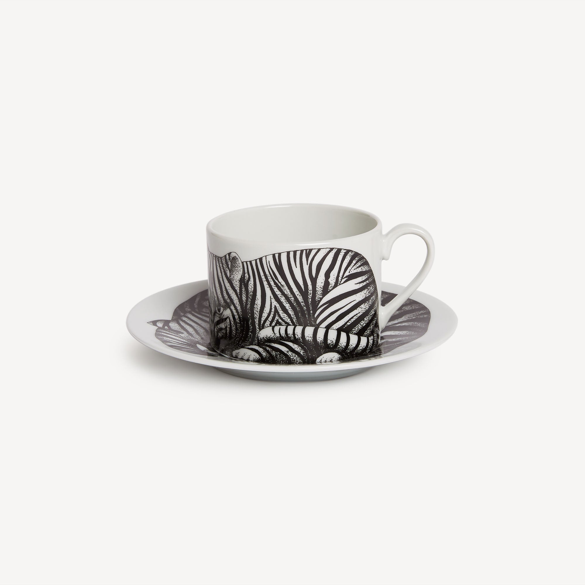 atelier-fornasetti-high-fidelity-tigrato-teetasse-porzellan image 3