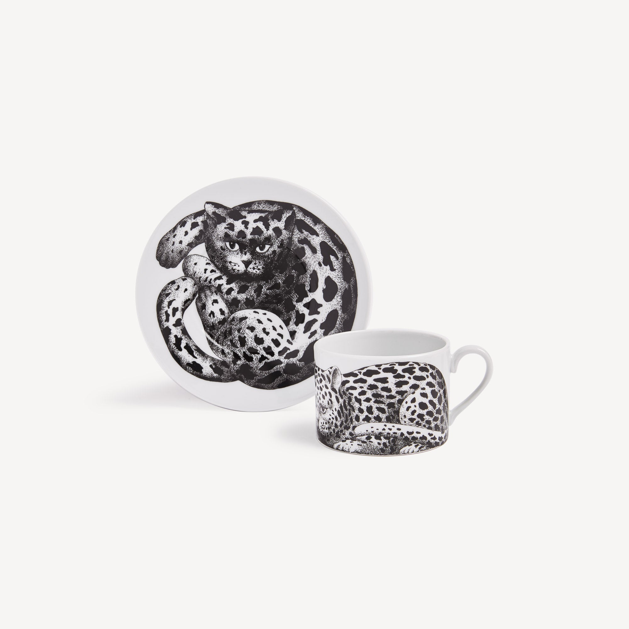 atelier-fornasetti-high-fidelity-teetasse-leopardato-porzellan image 4