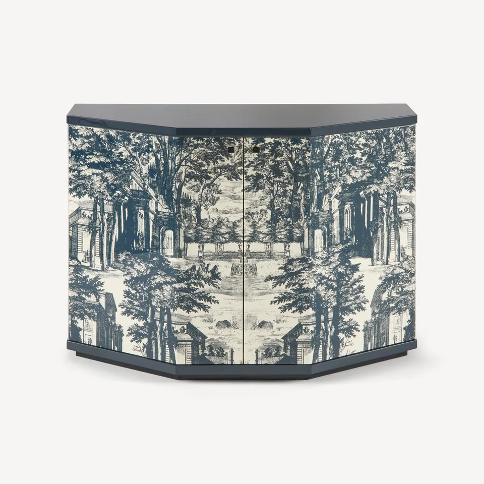 atelier-fornasetti-giardino-settecentesco-schrank-klein-polyhedrisch image 1