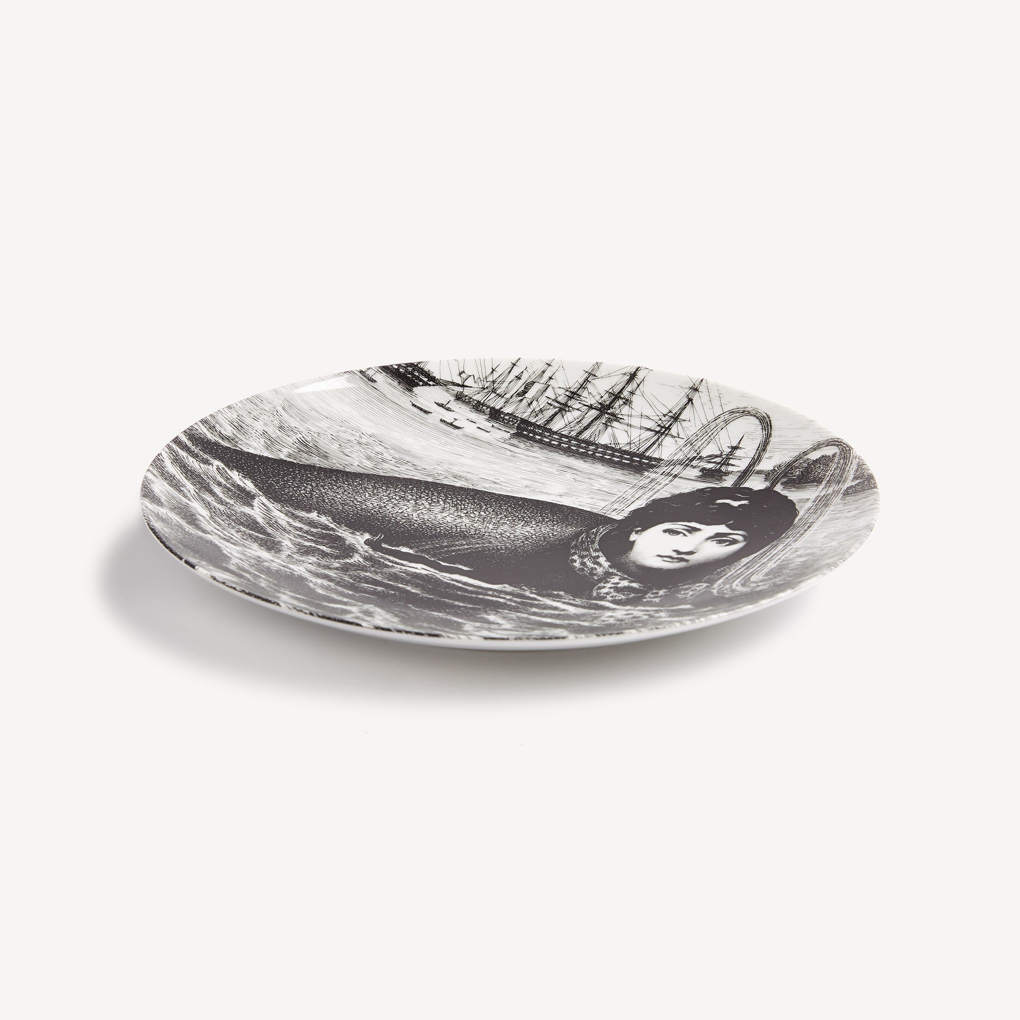 fornasetti-tema-e-variazioni-n-195-wandteller-porzellan image 2