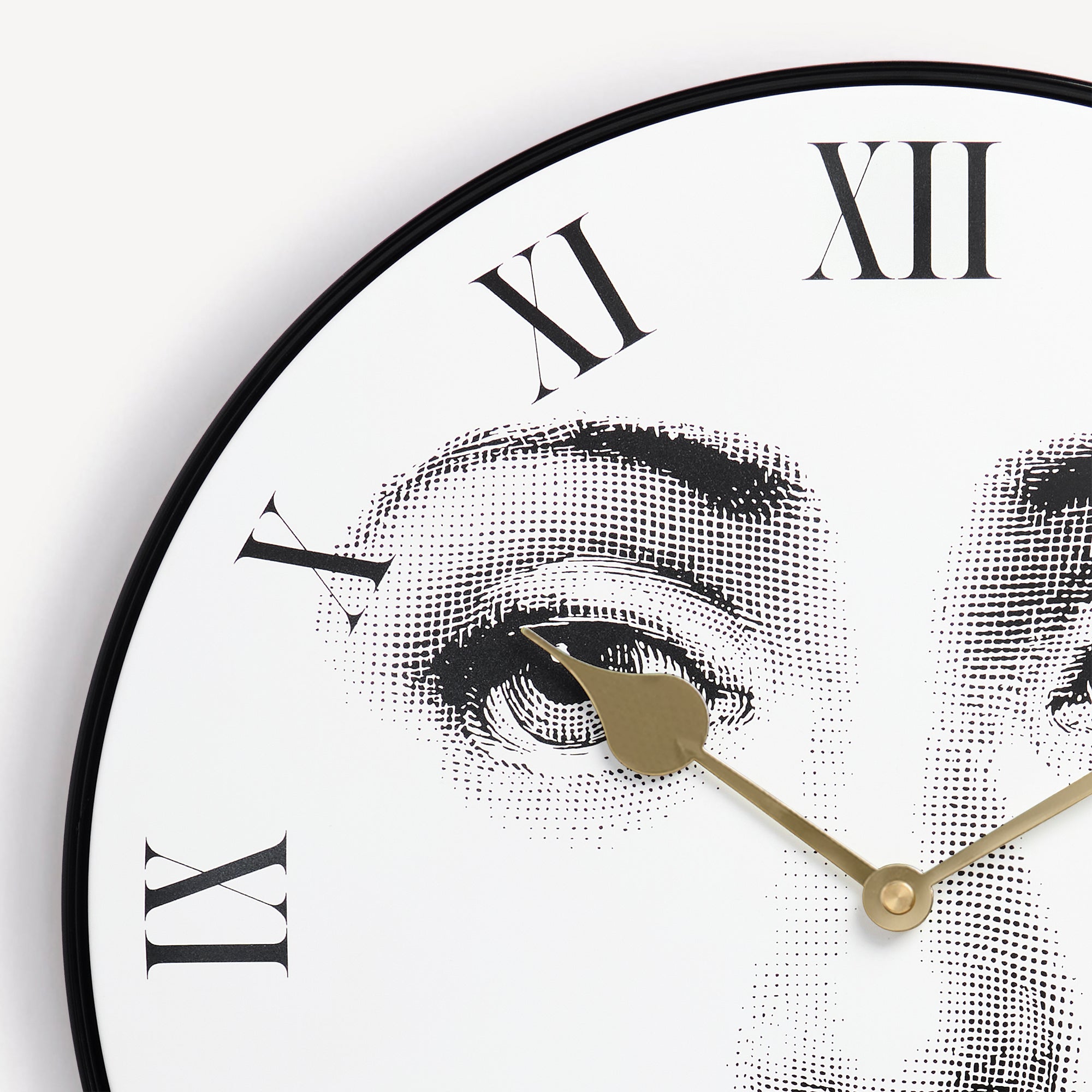 fornasetti-tema-e-variazioni-n-6-wanduhr-metall-lautlos image 2