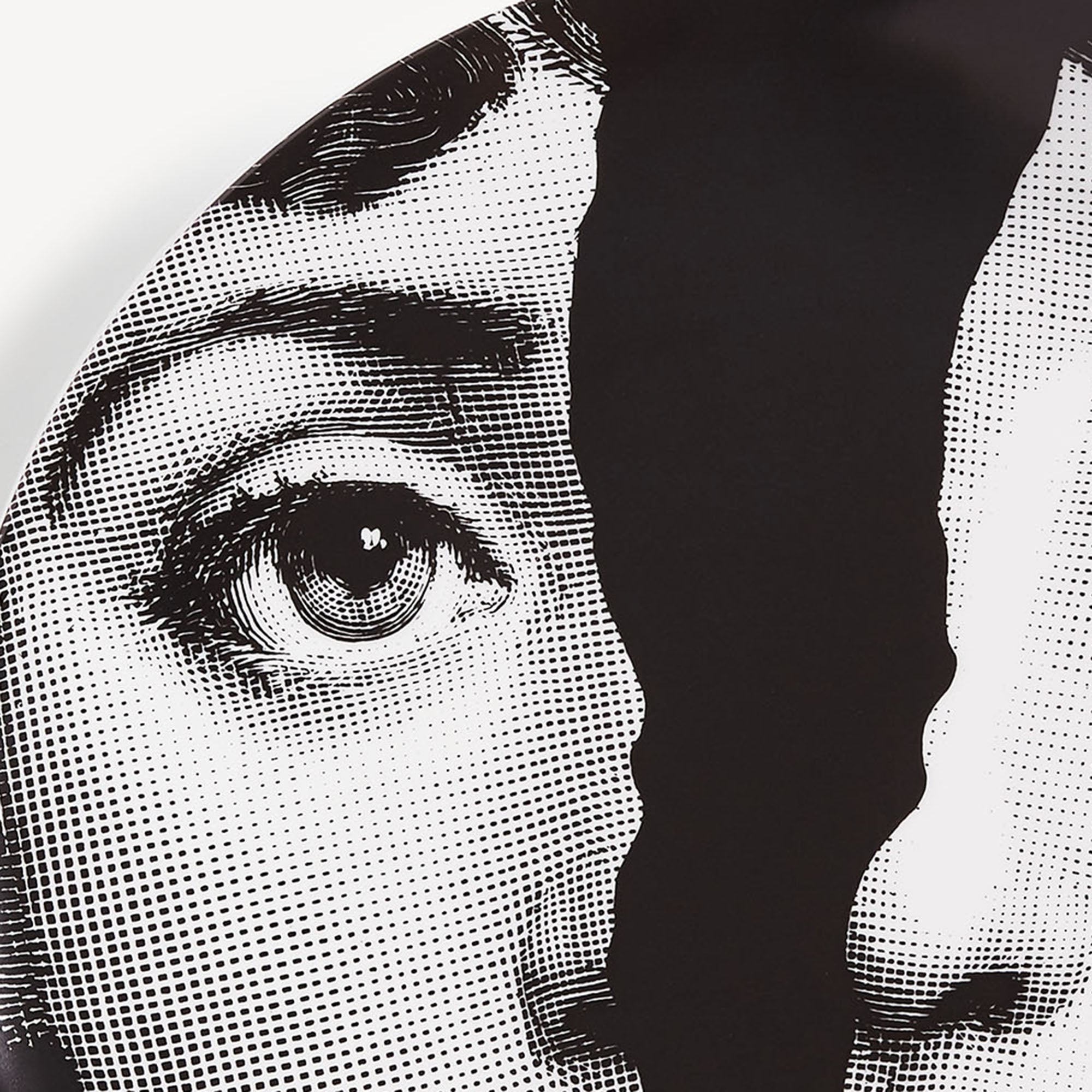 fornasetti-tema-e-variazioni-wandteller-n-10-porzellan-lina-cavalieri image 4