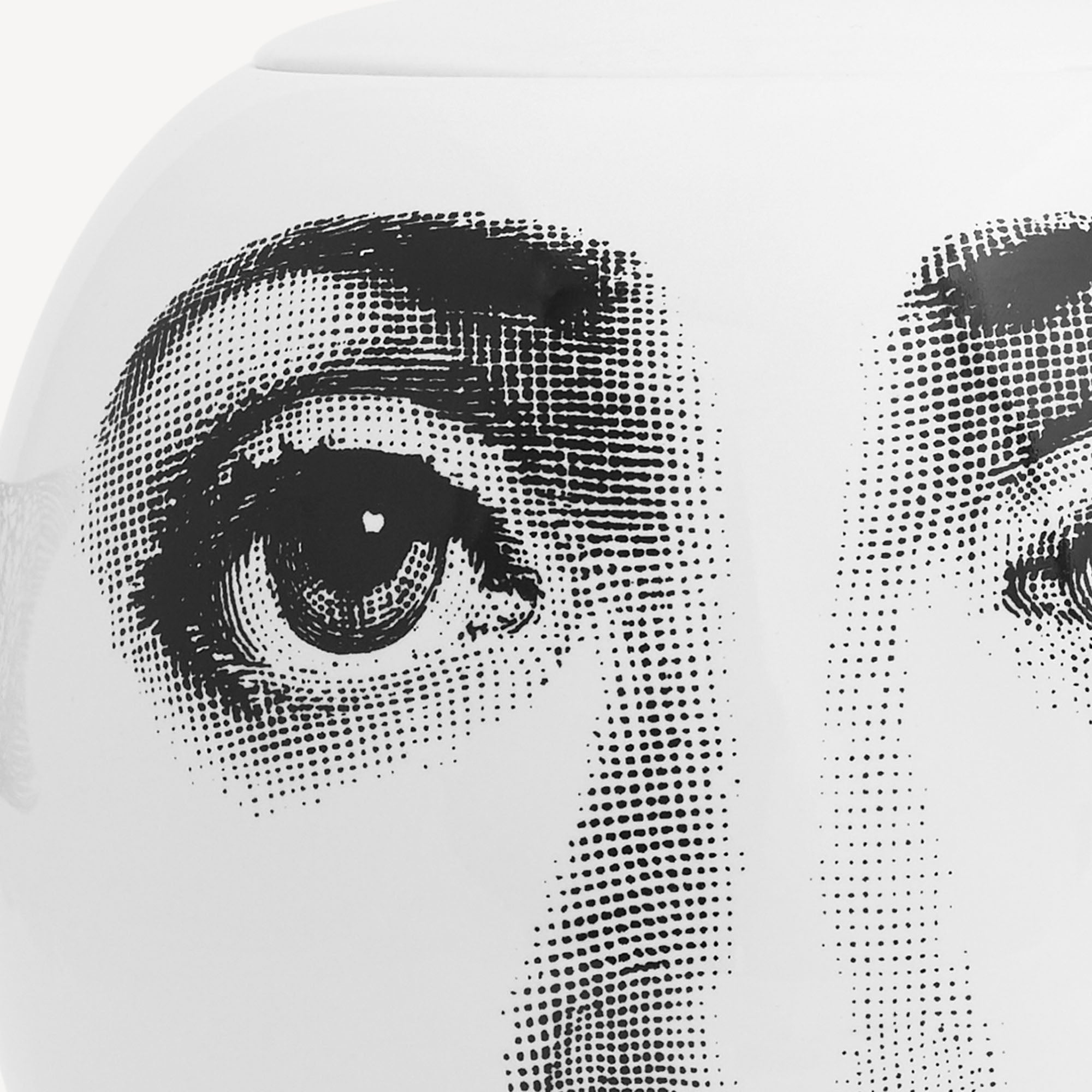 fornasetti-vase-pesce-keramik-gesichtsmotiv image 5