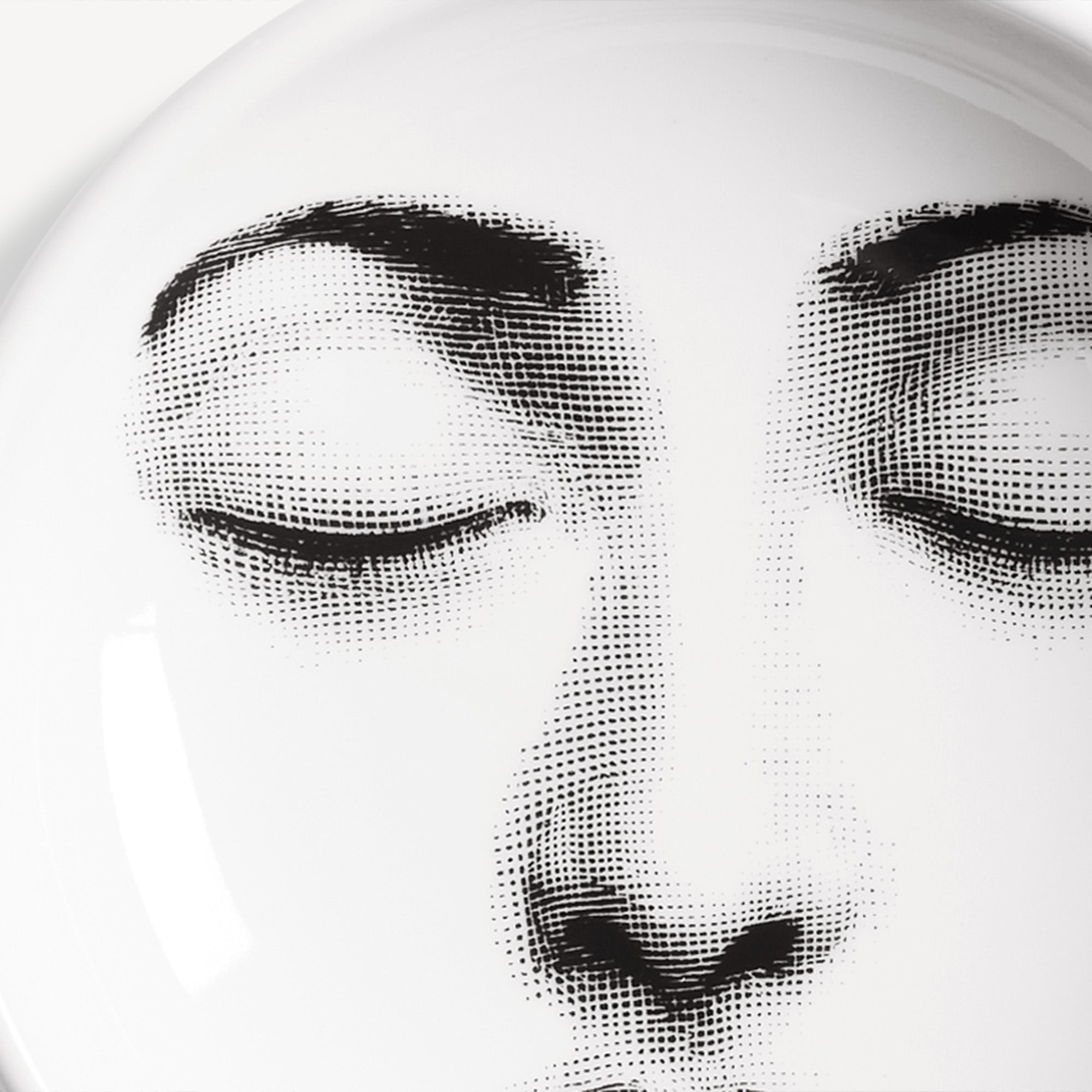 atelier-fornasetti-tema-e-variazioni-n-213-aschenbecher image 4