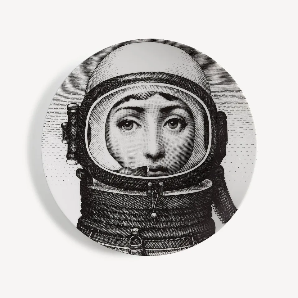 fornasetti-tema-e-variazioni-wandteller-n-181-porzellan image 1