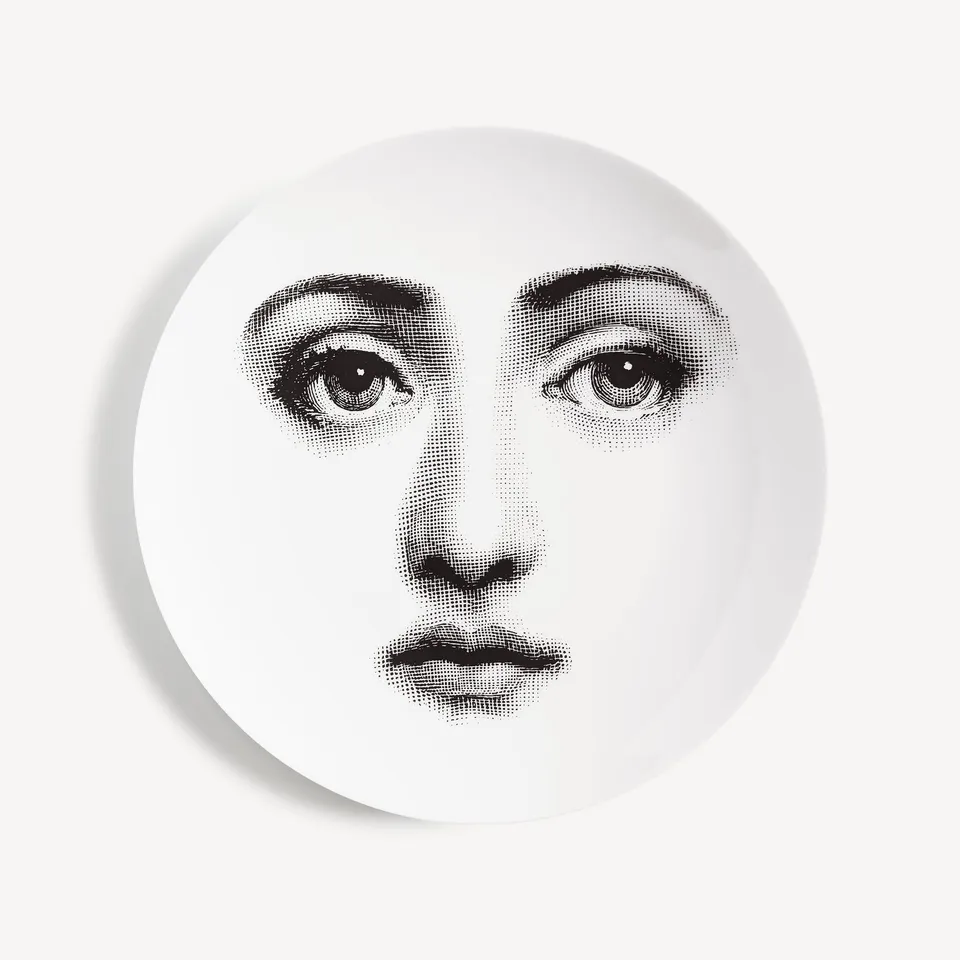 atelier-fornasetti-tema-e-variazioni-wandteller-nr-6-porzellan image 1