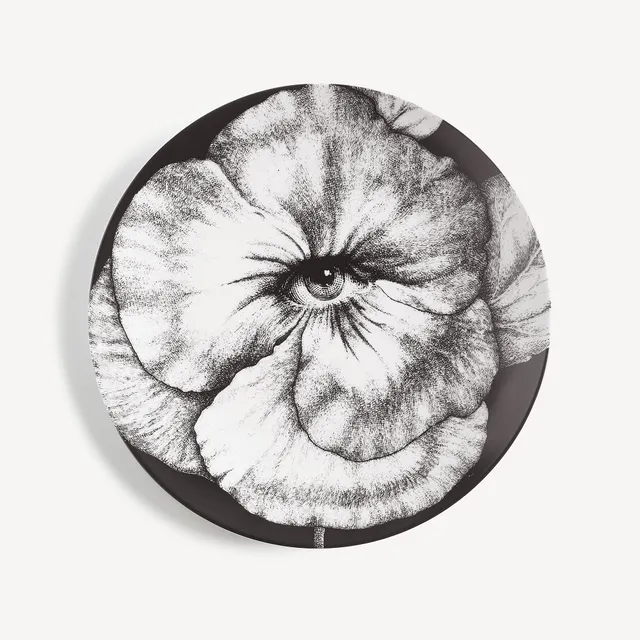 fornasetti-tema-e-variazioni-wandteller-n-92-porzellan-lina-cavalieri image 1