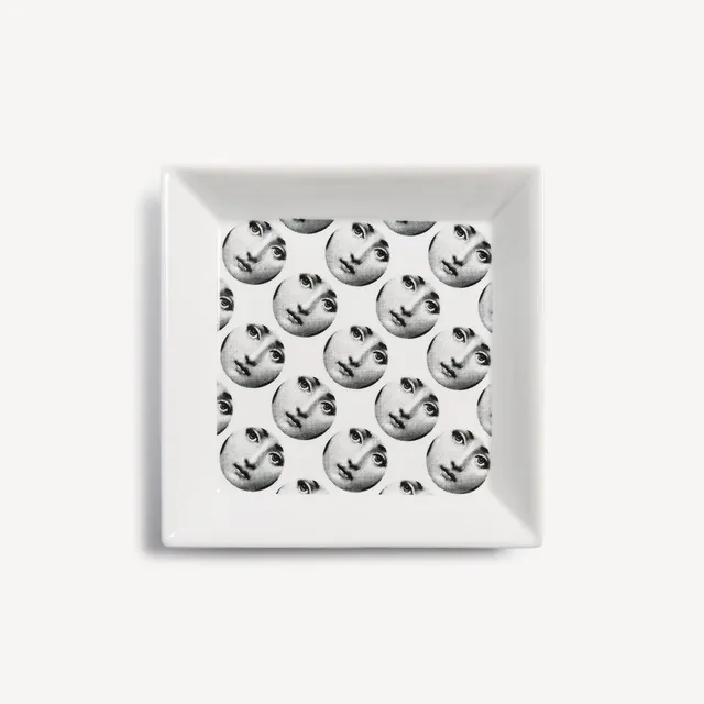 fornasetti-vide-poche-tema-e-variazioni-n-197-eckig image 1