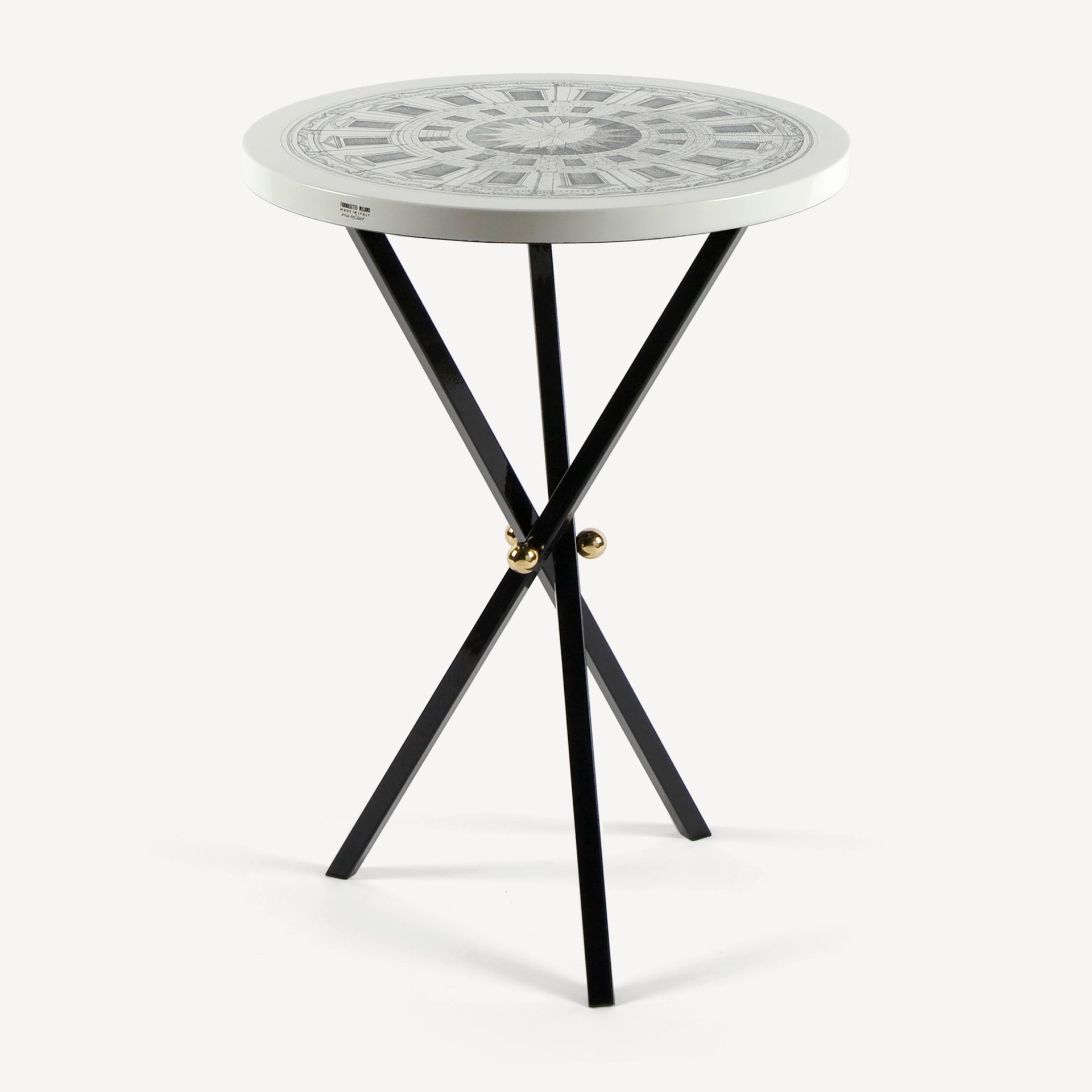 atelier-fornasetti-cortile-couchtisch-holz-architektur-dekor image 1
