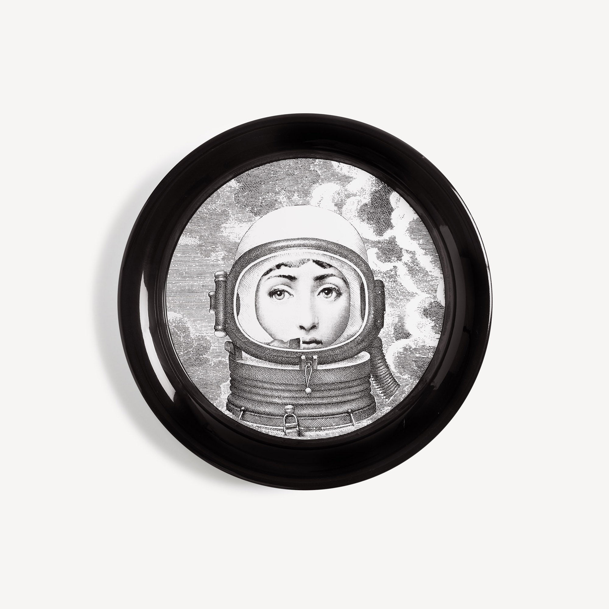 atelier-fornasetti-palombara-tablett-rund-lina-cavalieri-2 image 1