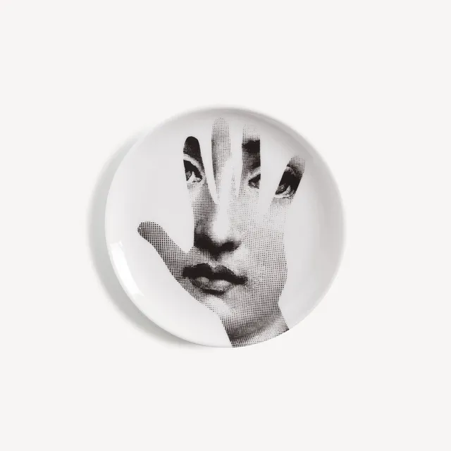 fornasetti-tema-e-variazioni-n-15-schale-rund-porzellan-gesicht image 1