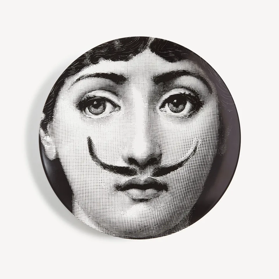 atelier-fornasetti-tema-e-variazioni-n-21-wandteller image 1