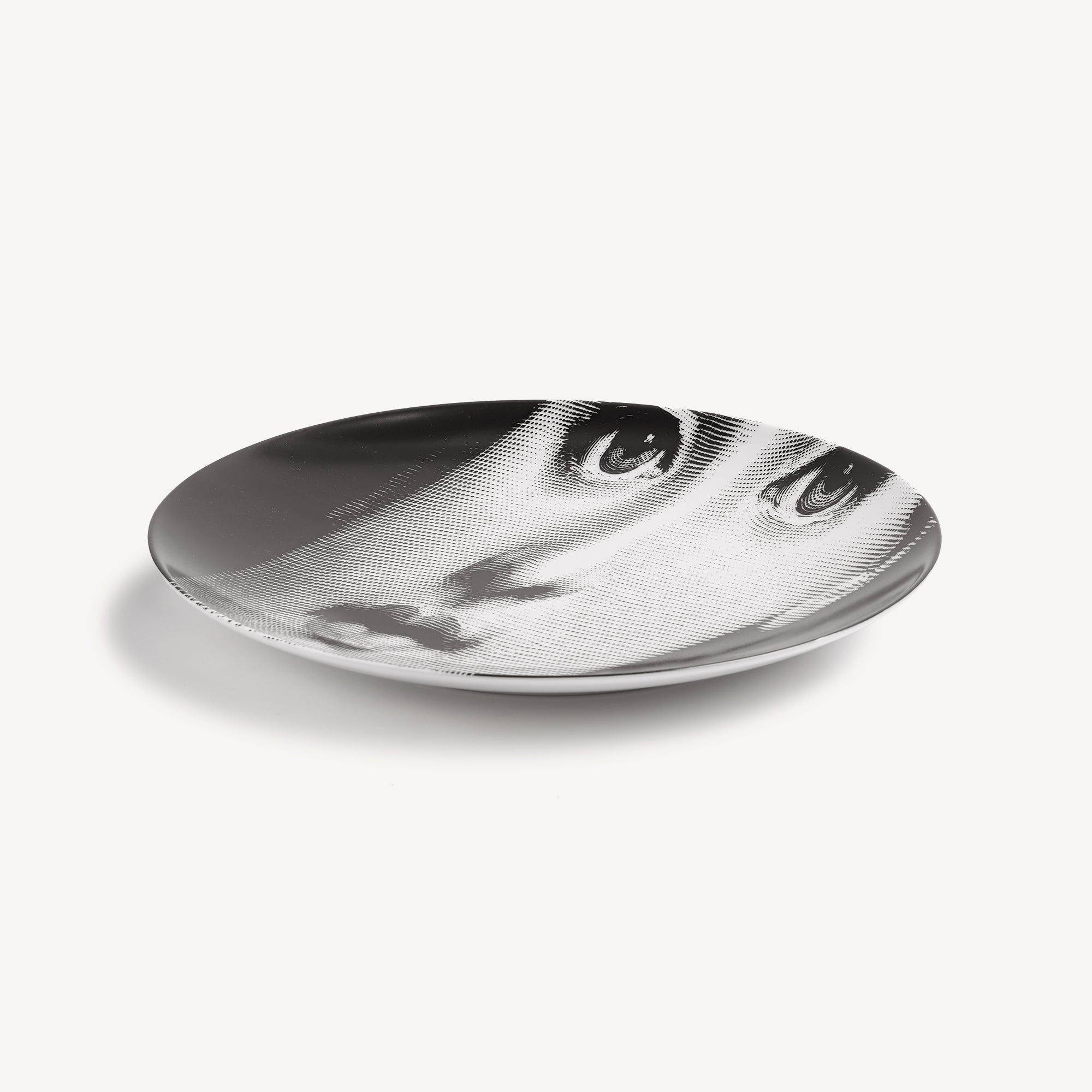 fornasetti-tema-e-variazioni-wandteller-n-52-porzellan-lina-cavalieri image 2