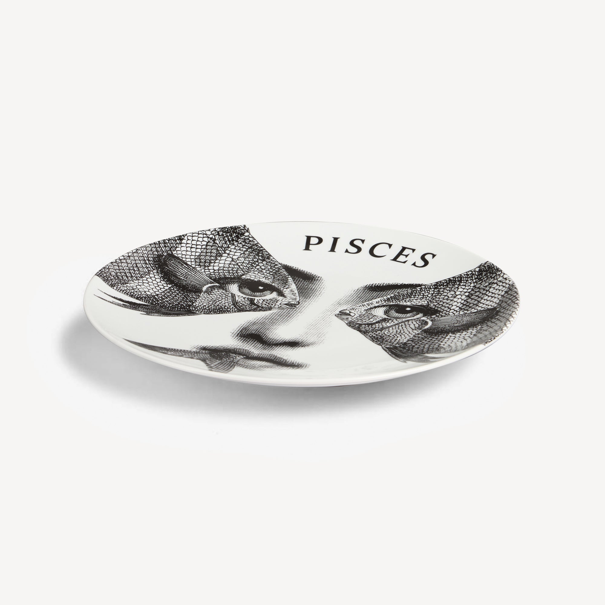 fornasetti-tema-e-variazioni-wandteller-n-359-fische image 2