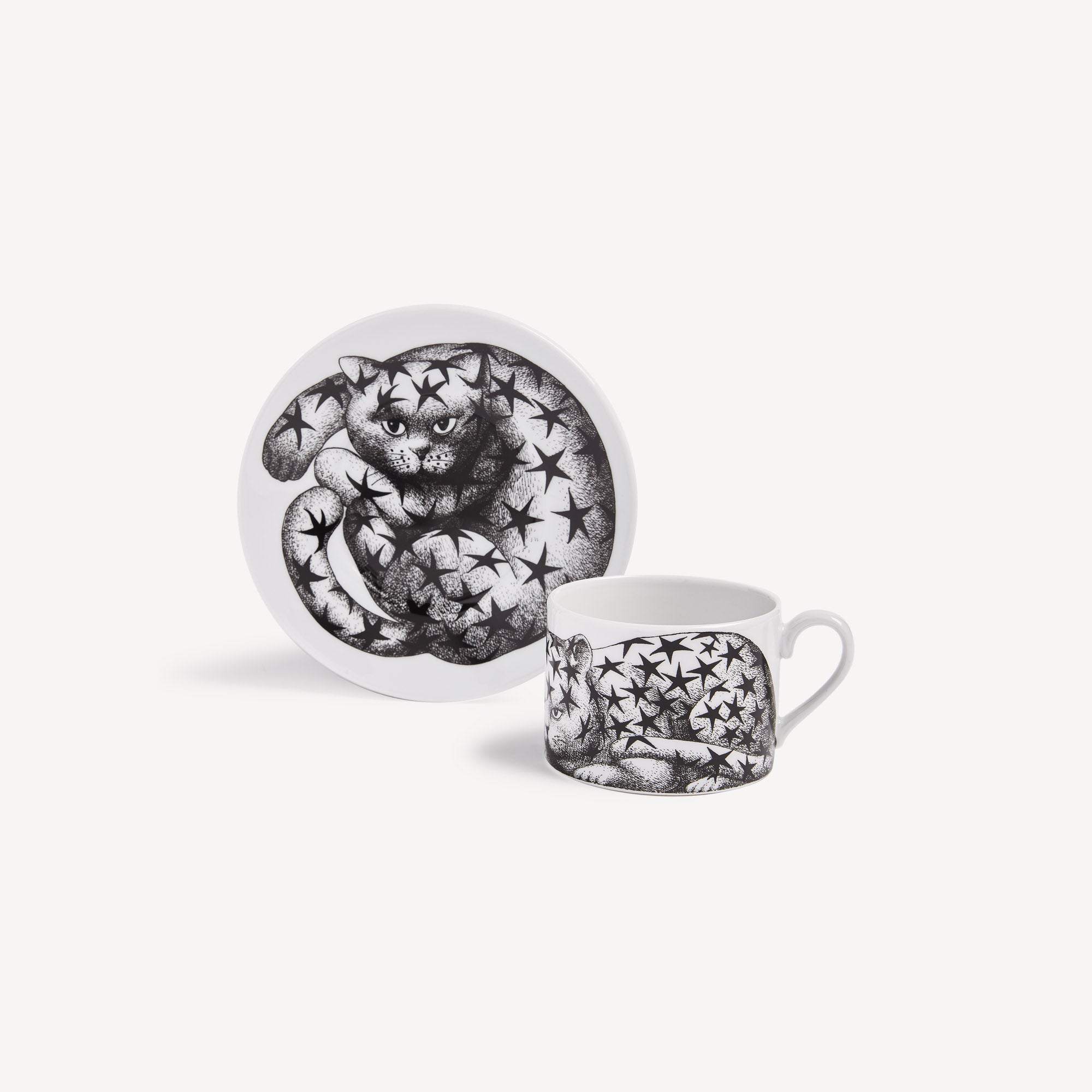 atelier-fornasetti-high-fidelity-stellato-teetasse-porzellan-handbemalt image 4