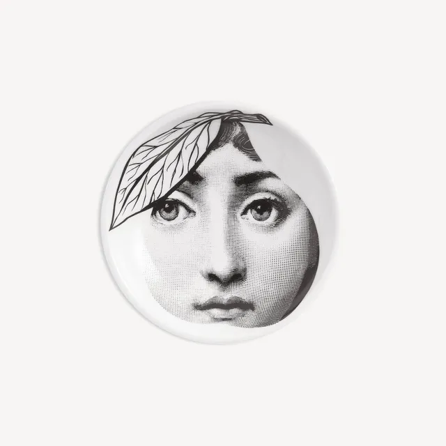 fornasetti-tema-e-variazioni-n-24-aschenbecher-porzellan-klein image 1