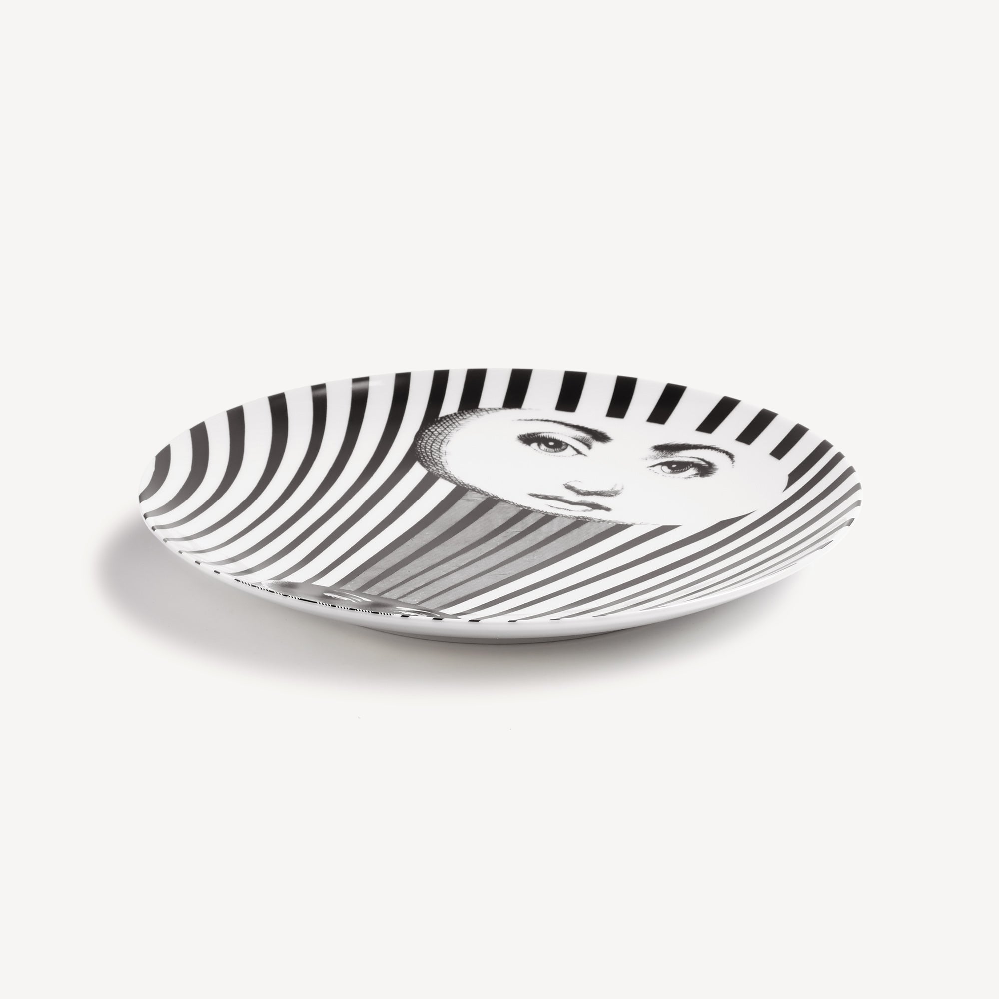 fornasetti-tema-e-variazioni-n-314-wandteller-porzellan image 2