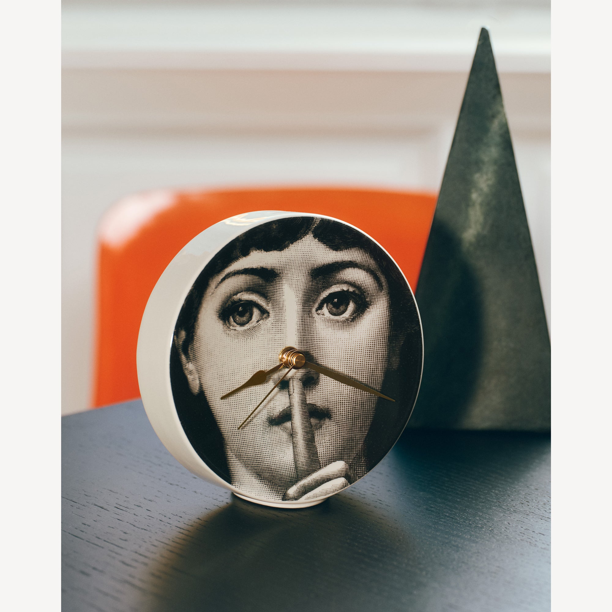 fornasetti-silenzio-tischuhr-tema-e-variazioni-motiv image 5