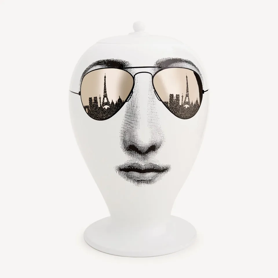 fornasetti-paris-tour-vase-keramik-tema-e-variazioni-lina image 1