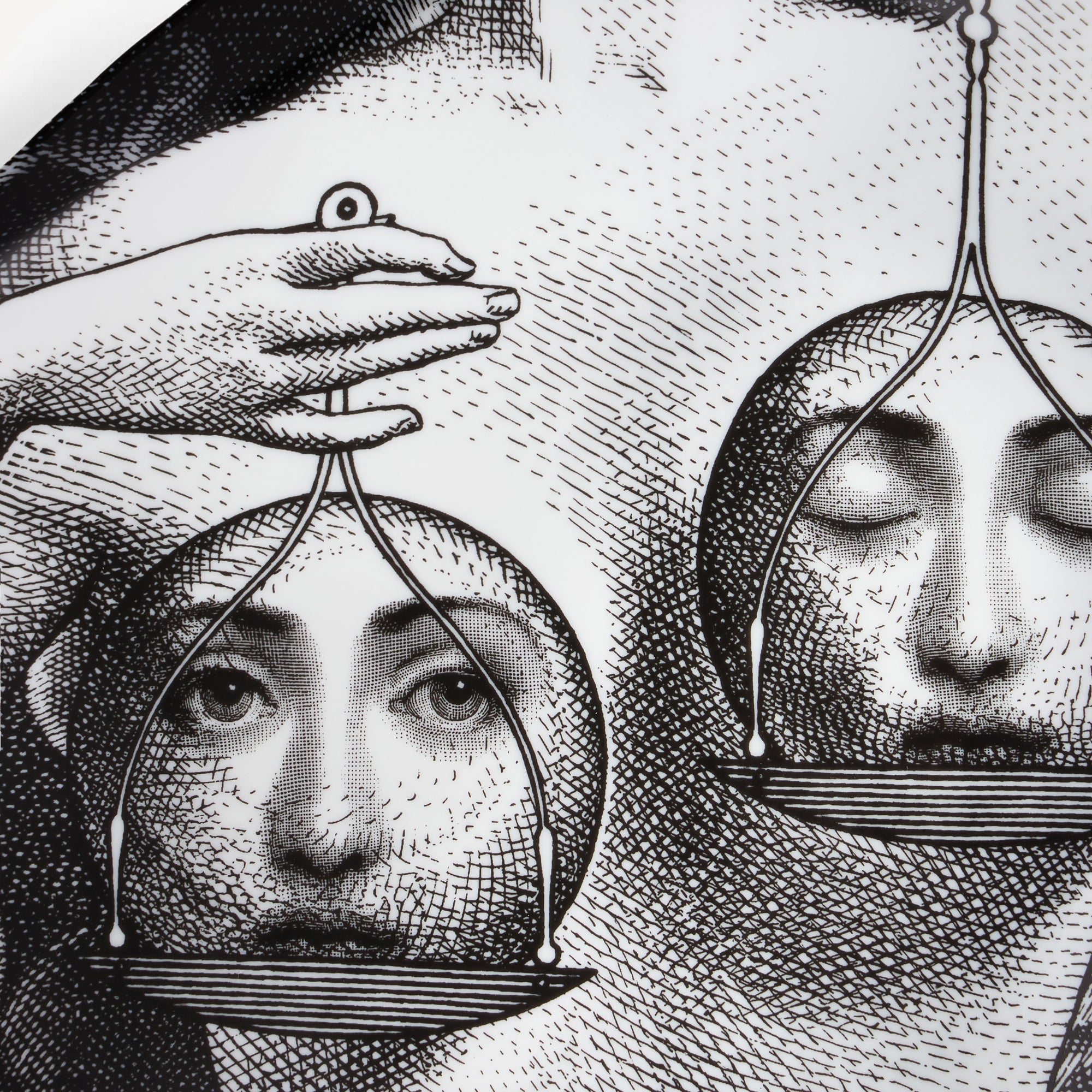 atelier-fornasetti-zodiaco-libra-n-354-wandteller-waage image 4