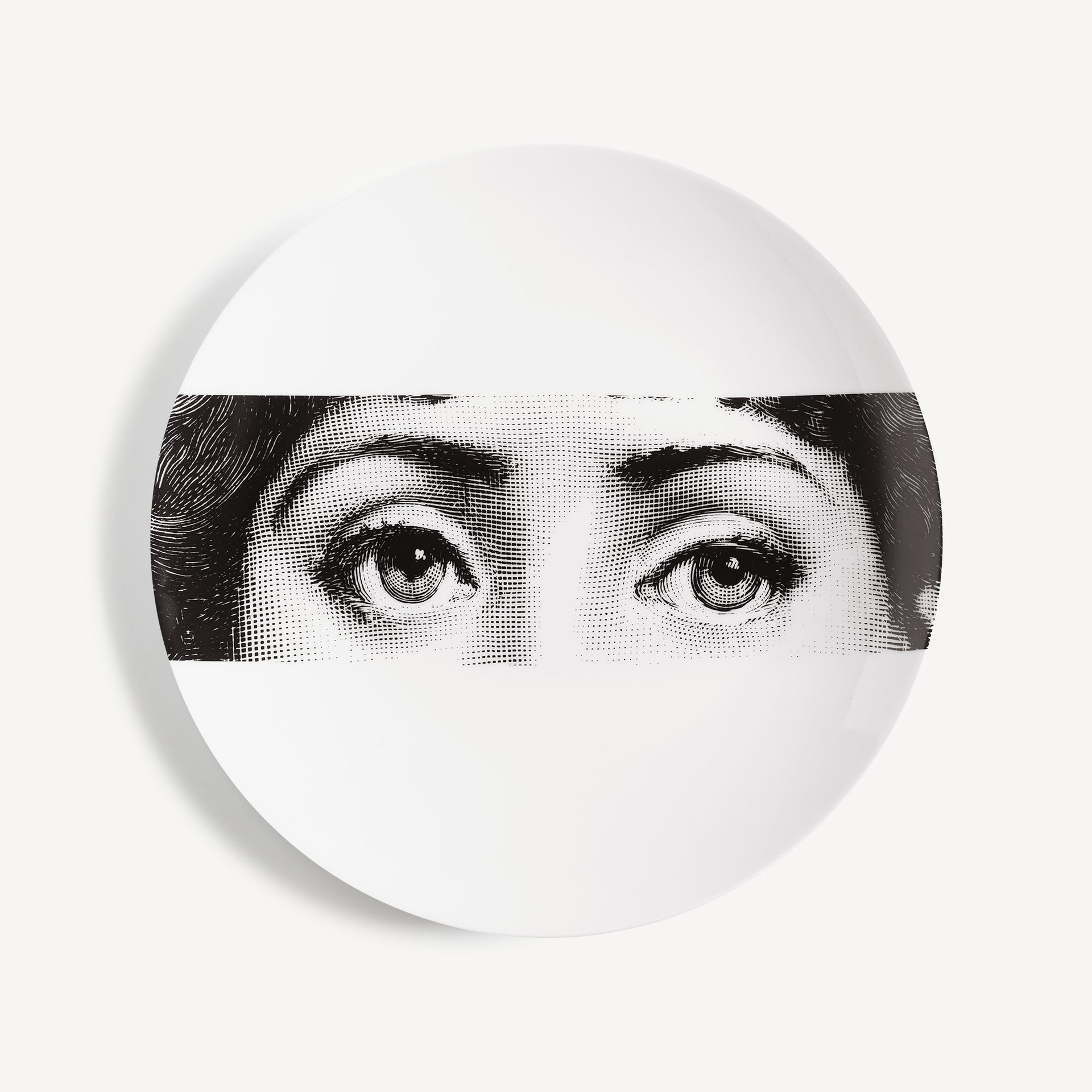 fornasetti-tema-e-variazioni-n-32-wandteller-porzellan-lina-cavalieri image 1