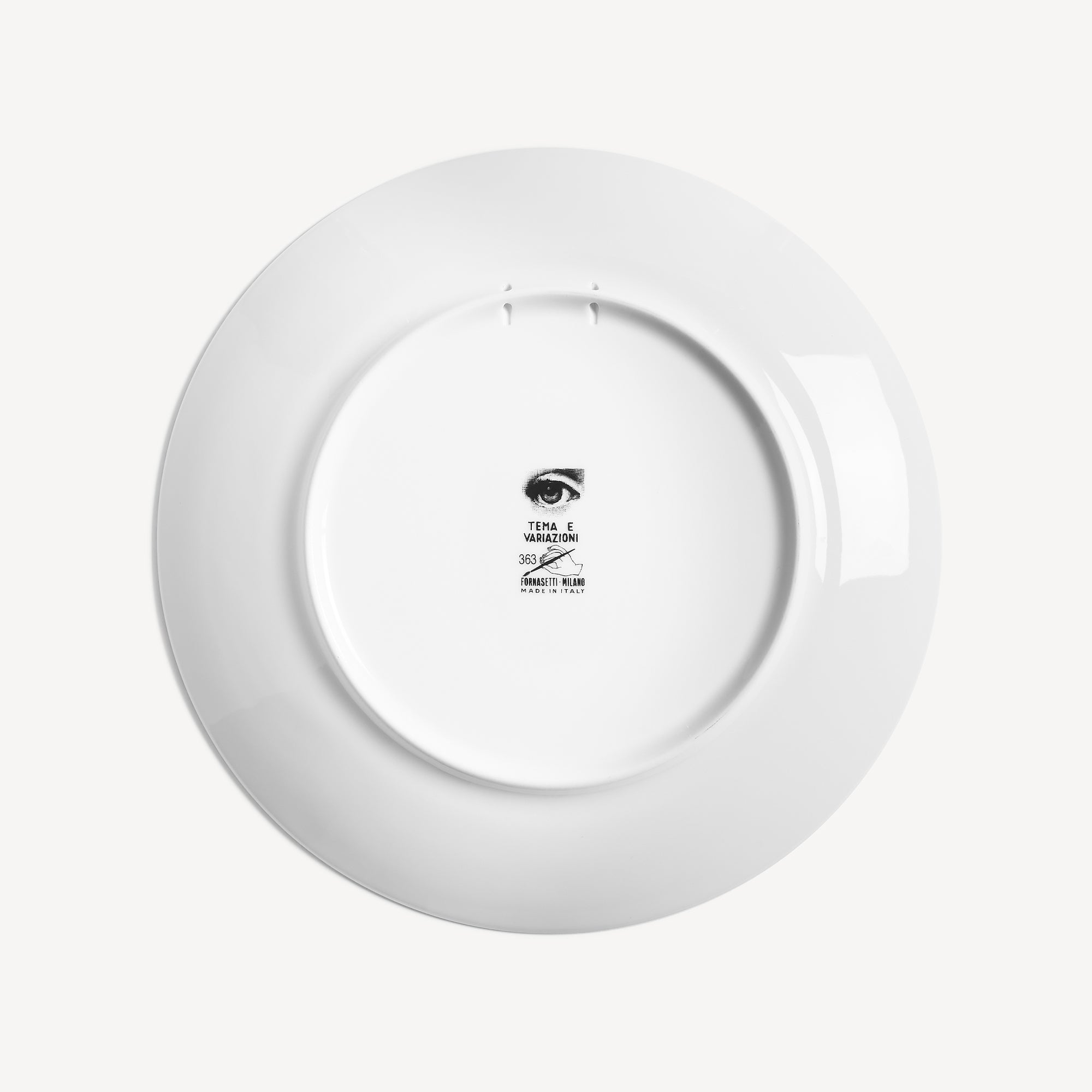atelier-fornasetti-tema-e-variazioni-n-363-wandteller-porzellan image 3