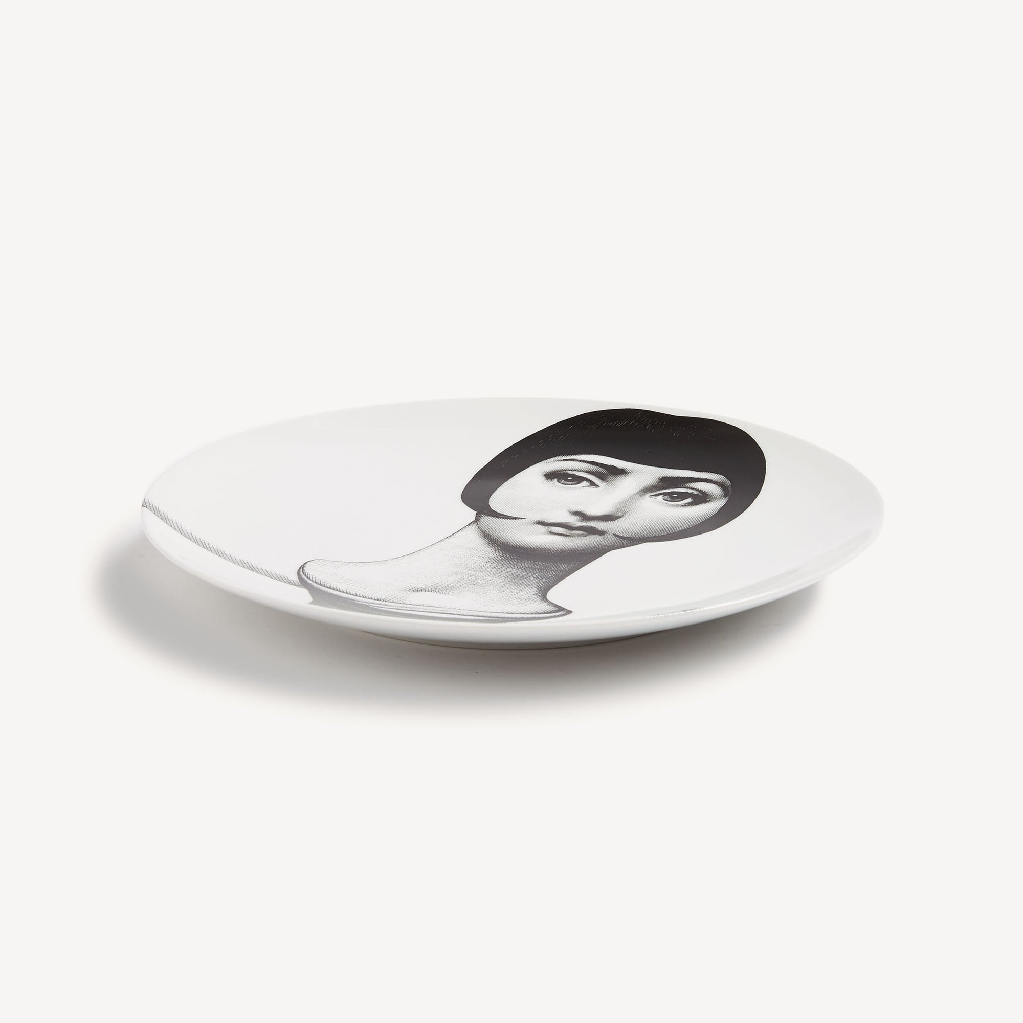 atelier-fornasetti-tema-e-variazioni-n-192-wandteller-porzellan image 2