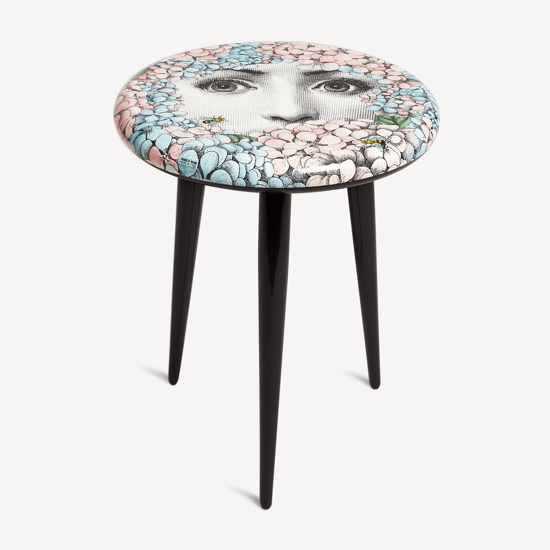 fornasetti-ortensia-hocker-hortensie-holzbeine image 1
