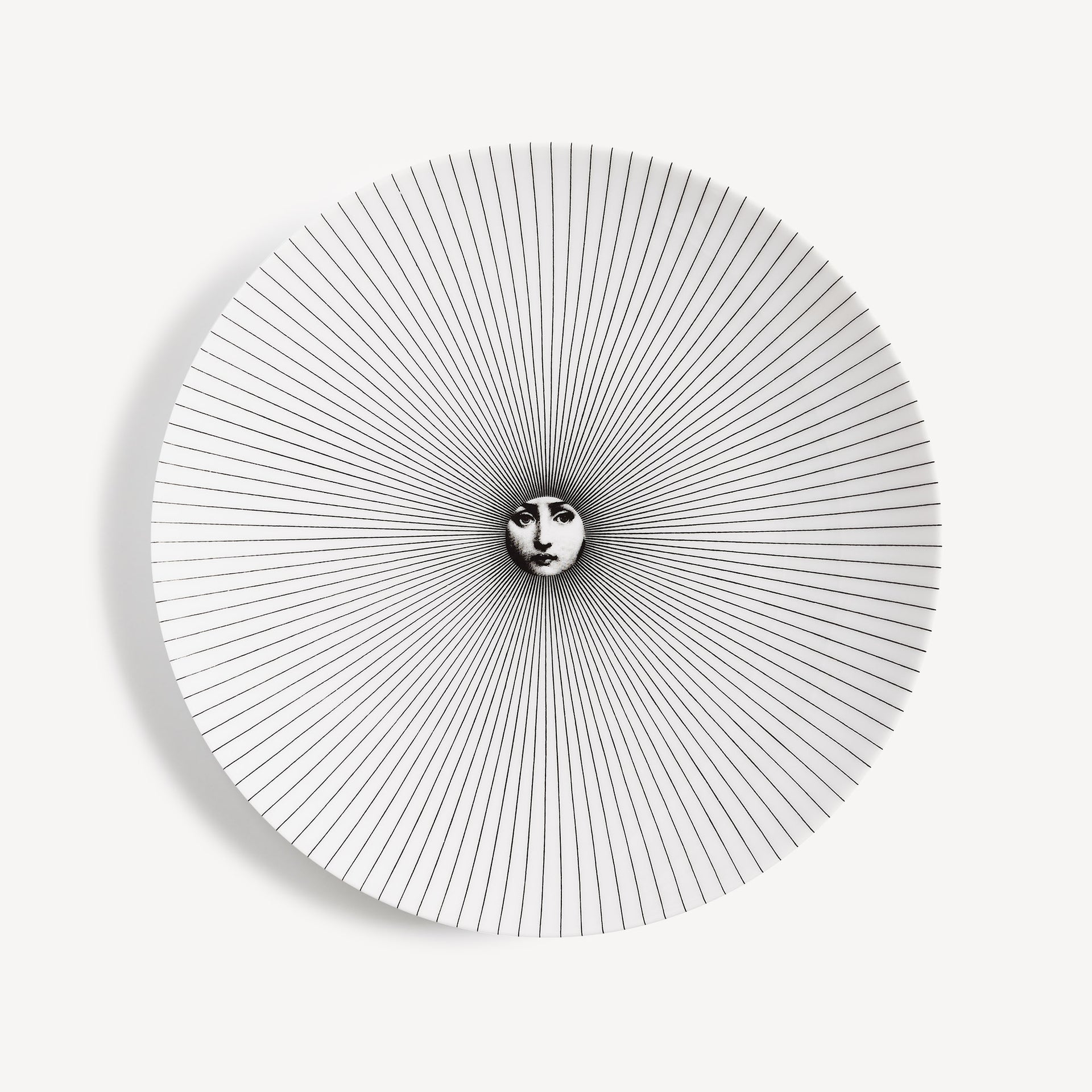 fornasetti-tema-e-variazioni-wandteller-n-320-porzellan-lina image 1