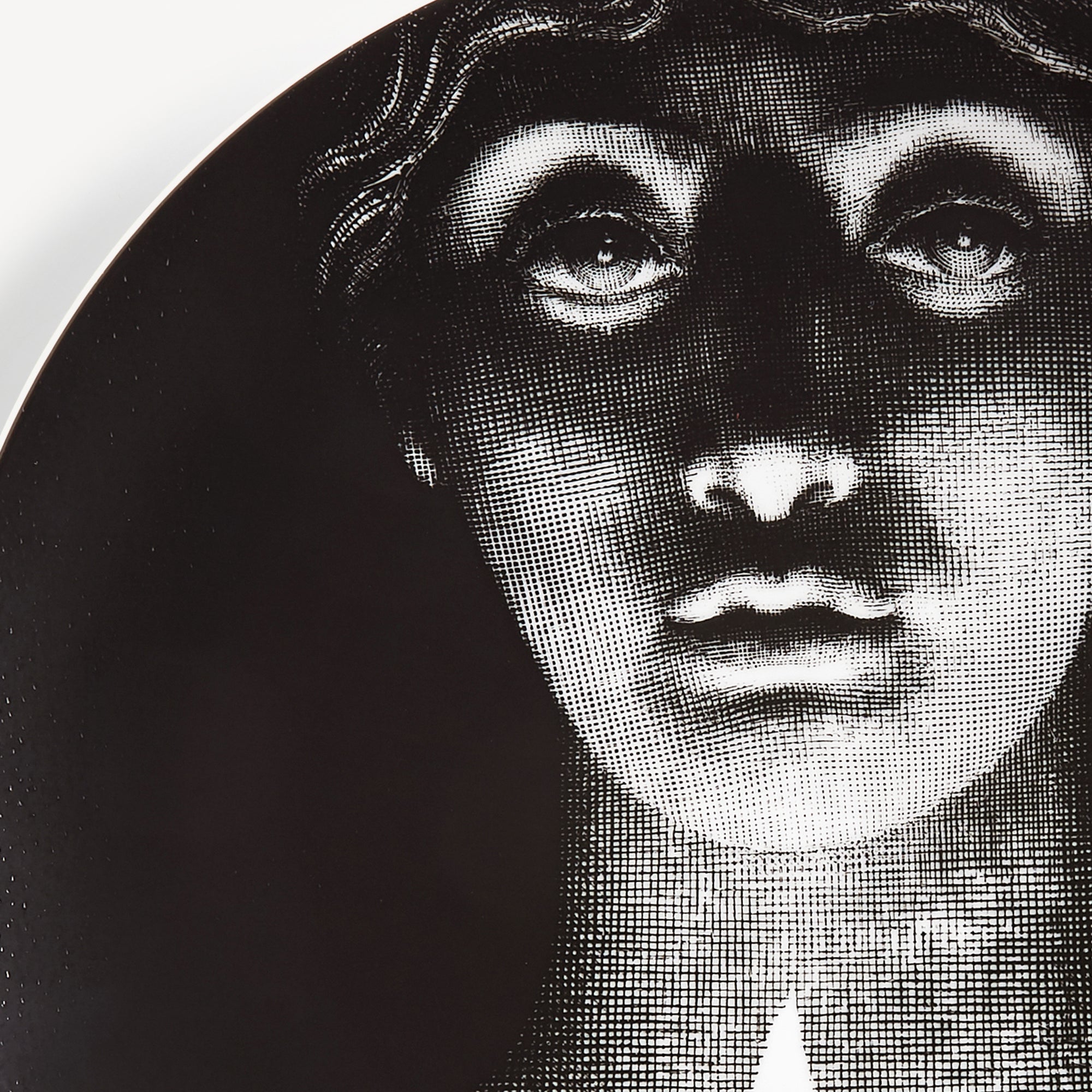atelier-fornasetti-tema-e-variazioni-n-190-wandteller-porzellan image 4