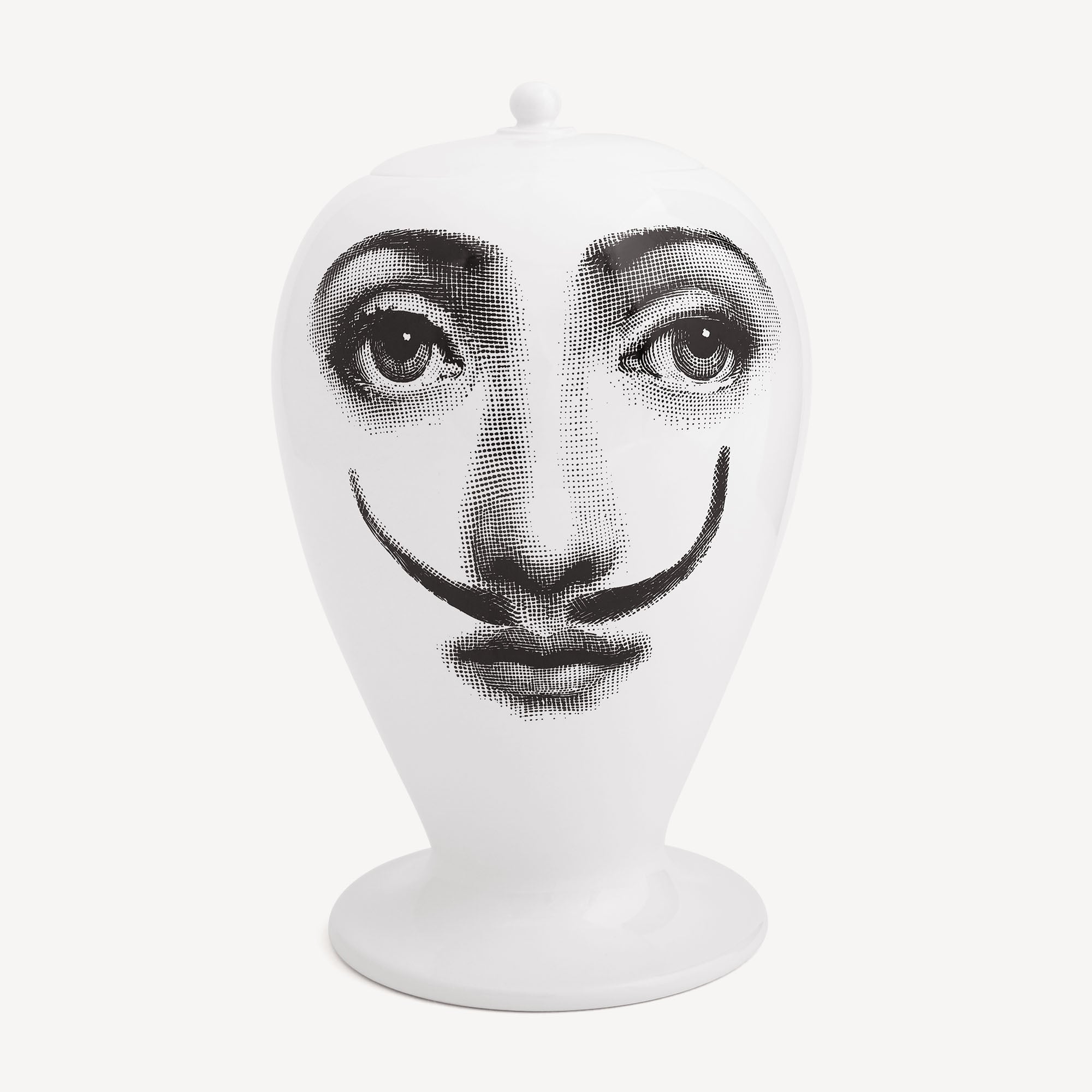 fornasetti-la-femme-aux-moustaches-vase-keramik-gesicht image 1