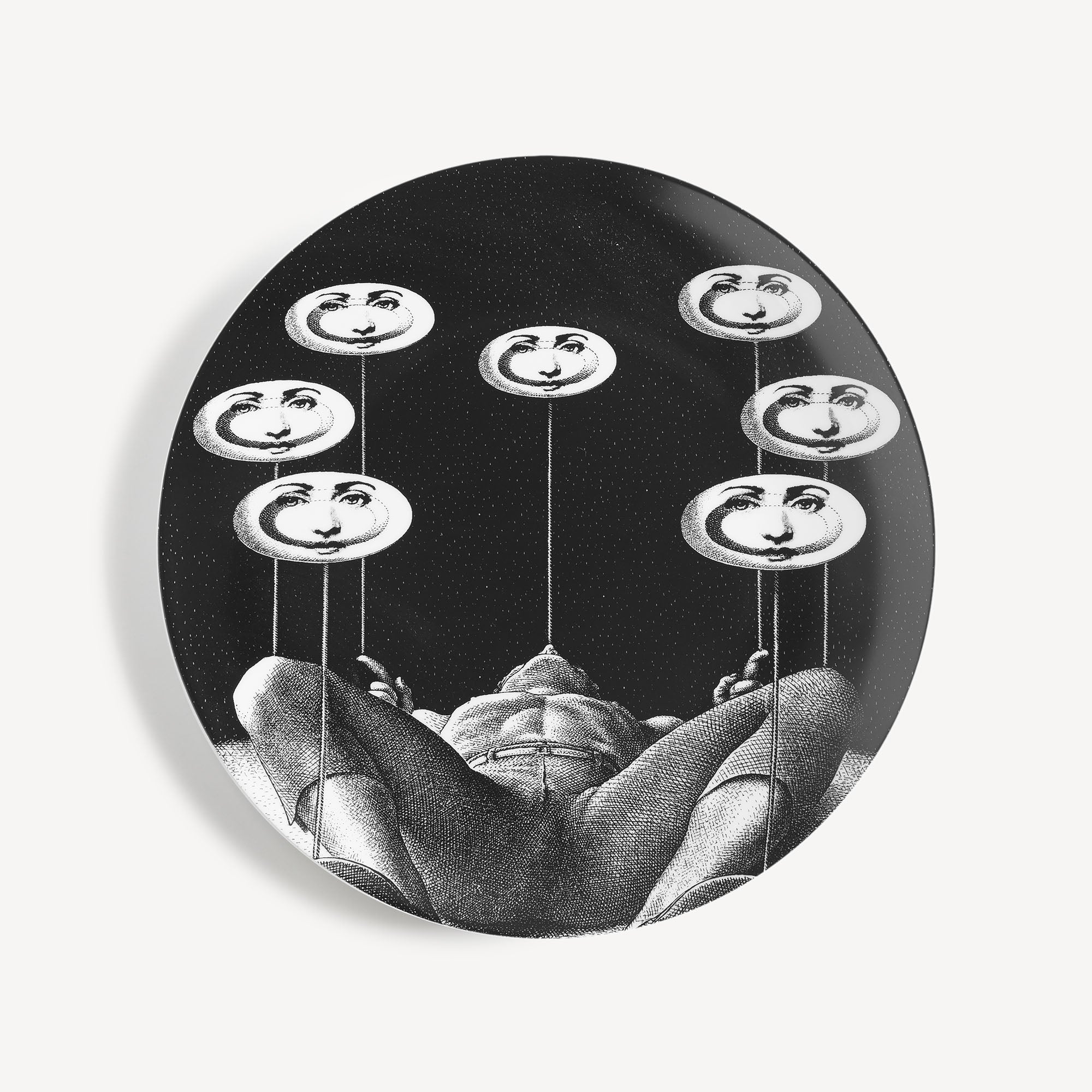 atelier-fornasetti-tema-e-variazioni-n-193-wandteller image 1