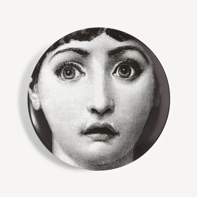 fornasetti-tema-e-variazioni-n-237-wandteller-porzellan-lina-cavalieri image 1
