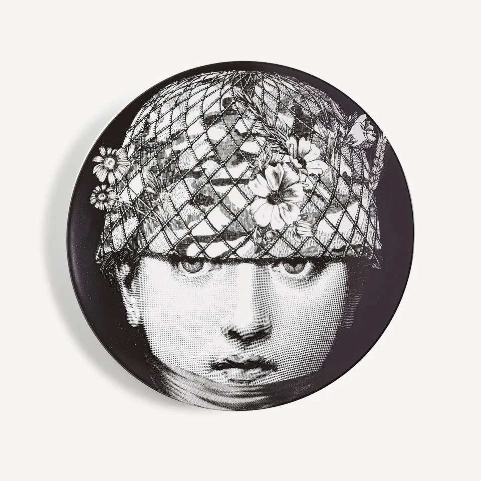 fornasetti-tema-e-variazioni-wandteller-n-384-porzellan image 1
