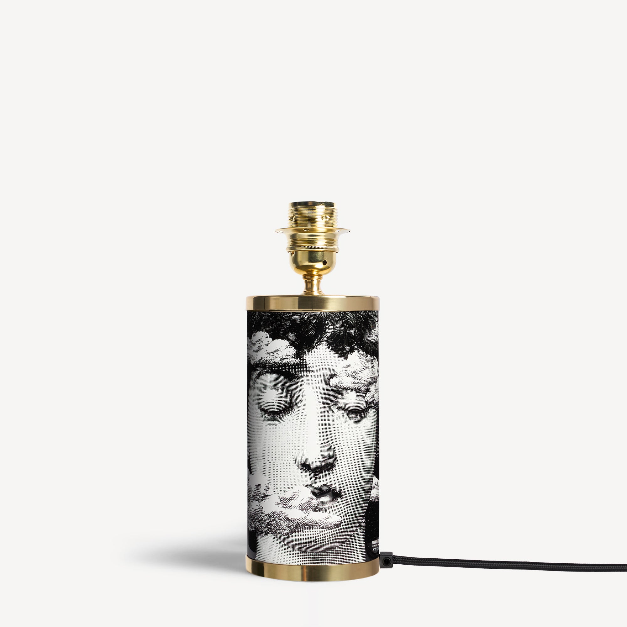 fornasetti-tra-le-nuvole-nachttischlampe-wolkenmotiv image 2