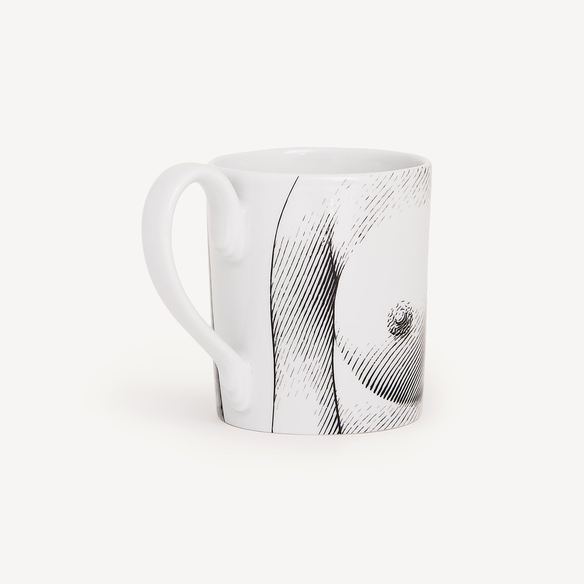 fornasetti-seno-tasse-porzellan-becher-anatomie-motiv image 3