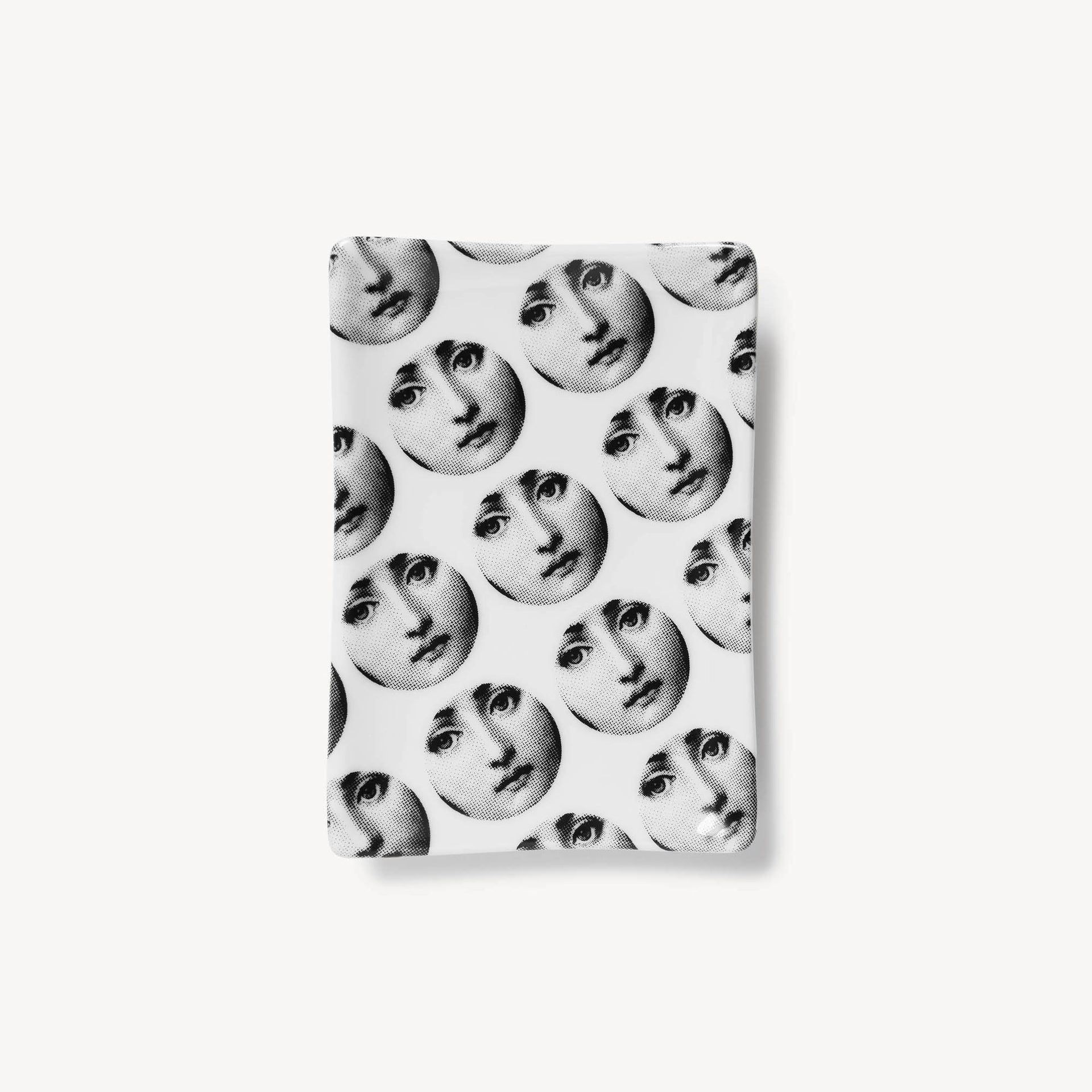 fornasetti-tema-e-variazioni-n-197-aschenbecher-eckig-porzellan image 1