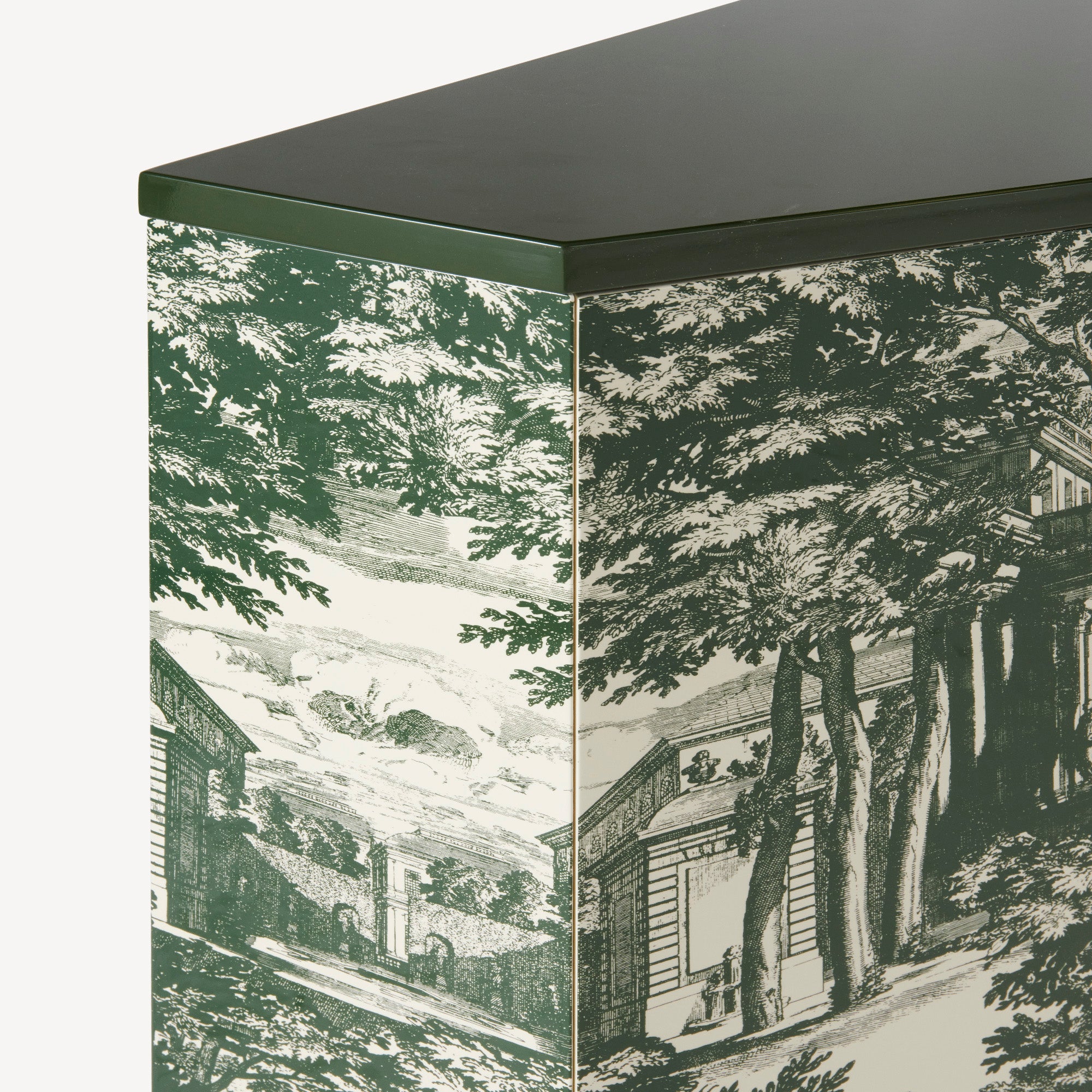 atelier-fornasetti-giardino-settecentesco-schrank-polyedrisch image 4