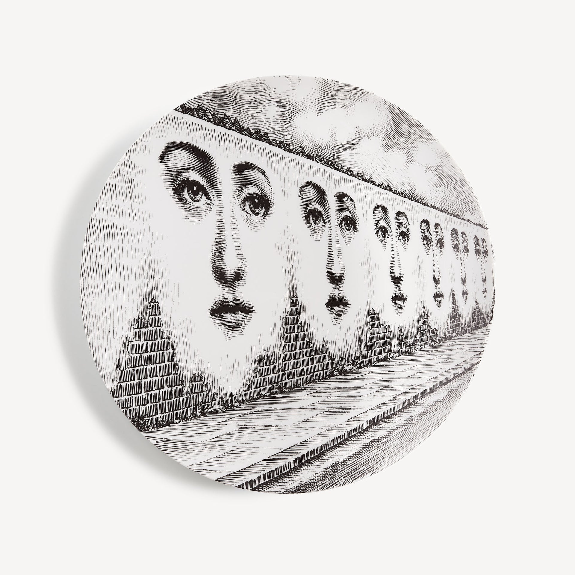 fornasetti-tema-e-variazioni-wandteller-n-299-porzellan-lina-cavalieri image 1