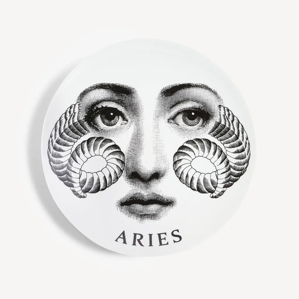 atelier-fornasetti-tema-e-variazioni-wandteller-n-348-widder image 1